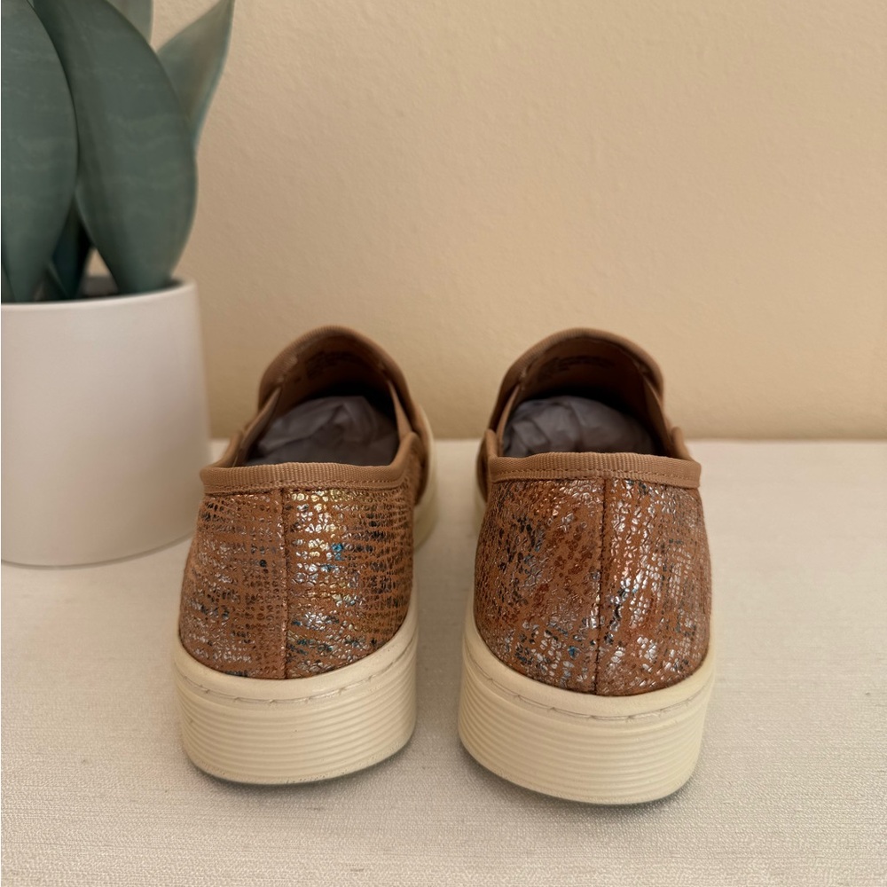 Sofft Brown/Silver Foil Leather Slip-On Casual Sneakers - Picture 9 of 11